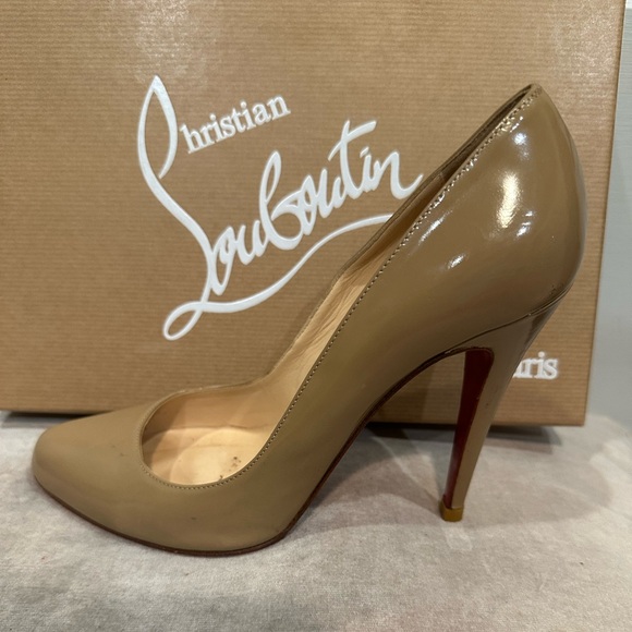 Christian Louboutin Classic Stiletto - Picture 1 of 8